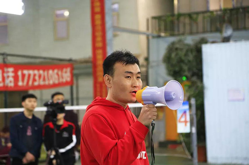 激情碰撞,无“羽”伦比 ——记“拓朴杯”羽毛球赛正文图片 5